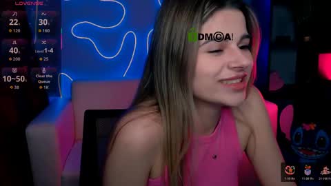 Snapshot of berry_alma chatting on May 6, 2026, 8:03 pm Alma online show from May 6, 2026, 8:03 pm