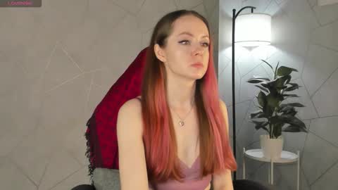 Snapshot of berta_kelly chatting on September 18, 2025, 12:23 am Berta online show from September 18, 2025, 12:23 am