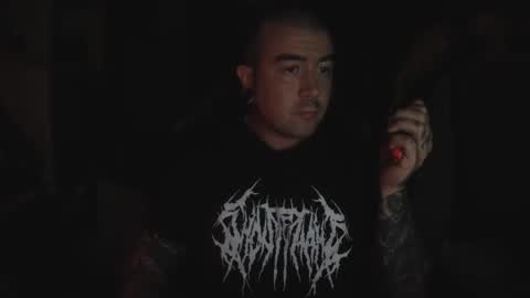 berto3389 online show from October 2, 2025, 6:48 pm