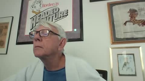 bestshot1951 online show from December 18, 2025, 1:06 pm