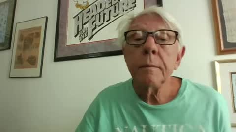 Snapshot of bestshot1951 chatting on July 5, 2026, 4:03 pm bestshot1951 online show from July 5, 2026, 4:03 pm
