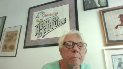 Snapshot of bestshot1951 chatting on July 7, 2026, 4:55 pm bestshot1951 online show from July 7, 2026, 4:55 pm
