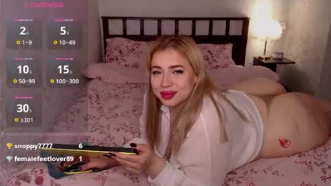 Snapshot of bethflatcher chatting on June 29, 2026, 10:15 am bethflatcher online show from June 29, 2026, 10:15 am