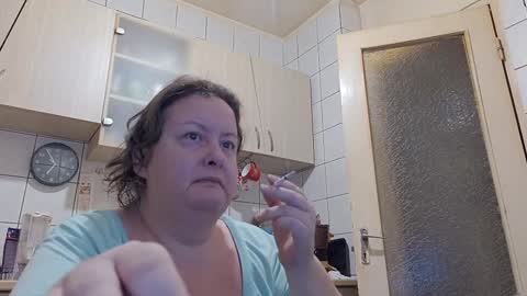 bethnorth online show from September 19, 2025, 3:52 am