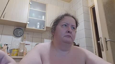 bethnorth online show from April 11, 2026, 10:25 pm