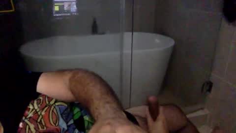 Snapshot of betoooox chatting on January 4, 2025, 2:25 pm Virtual Gentleman online show from January 4, 2025, 2:25 pm