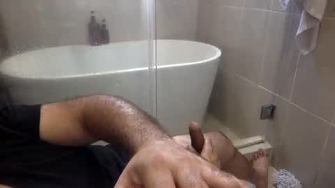 Snapshot of betoooox chatting on February 10, 2025, 1:44 pm Virtual Gentleman online show from February 10, 2025, 1:44 pm