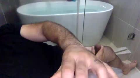 Snapshot of betoooox chatting on October 13, 2025, 6:41 pm Virtual Gentleman online show from October 13, 2025, 6:41 pm