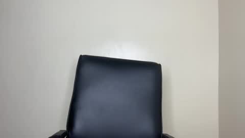 Snapshot of betty_fire_ chatting on January 16, 2025, 5:53 am Adah online show from January 16, 2025, 5:53 am