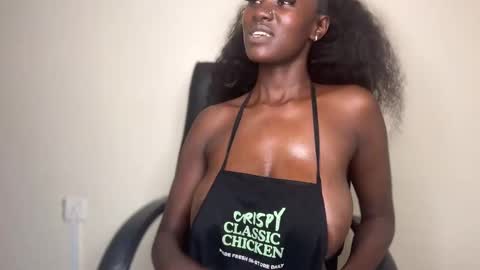 Snapshot of betty_fire_ chatting on February 4, 2025, 9:20 pm Adah online show from February 4, 2025, 9:20 pm