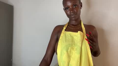 Snapshot of betty_fire_ chatting on October 22, 2025, 1:44 pm Adah online show from October 22, 2025, 1:44 pm