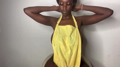 Snapshot of betty_fire_ chatting on November 11, 2025, 7:14 pm Adah online show from November 11, 2025, 7:14 pm