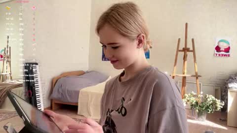 Hinata online show from March 15, 2026, 4:18 am