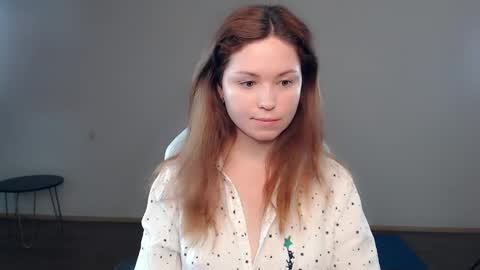 Snapshot of bettystar_ chatting on December 25, 2024, 7:45 pm Betty online show from December 25, 2024, 7:45 pm