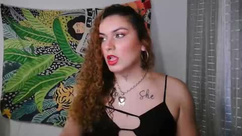 bettytaylor23 online show from January 13, 2026, 7:08 pm