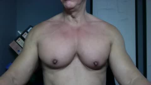 BGDKMUSCLEGUY - SELECTED BY CHATURBATE AS A TOP BROADCASTER FOR 2023 online show from November 24, 2025, 5:56 pm
