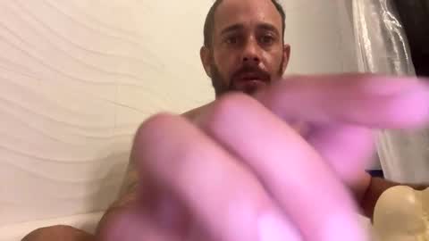 bgonzo_1118 online show from January 8, 2026, 2:58 am