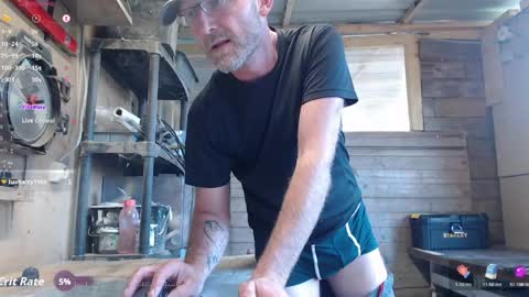 Snapshot of bi_french69 chatting on May 3, 2026, 2:56 pm My name is David and if you like public exhibitions you wont be disappointed with me LoL - My favorite vibes is 44 online show from May 3, 2026, 2:56 pm
