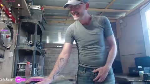 Snapshot of bi_french69 chatting on May 7, 2026, 11:37 am My name is David and if you like public exhibitions you wont be disappointed with me LoL - My favorite vibes is 44 online show from May 7, 2026, 11:37 am