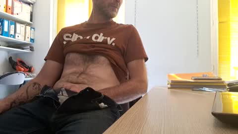 Snapshot of bi_french69 chatting on May 12, 2026, 4:15 pm My name is David and if you like public exhibitions you wont be disappointed with me LoL - My favorite vibes is 44 online show from May 12, 2026, 4:15 pm