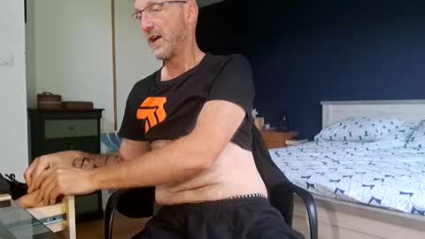 Snapshot of bi_french69 chatting on June 8, 2026, 6:47 am My name is David and if you like public exhibitions you wont be disappointed with me LoL - My favorite vibes is 44 online show from June 8, 2026, 6:47 am