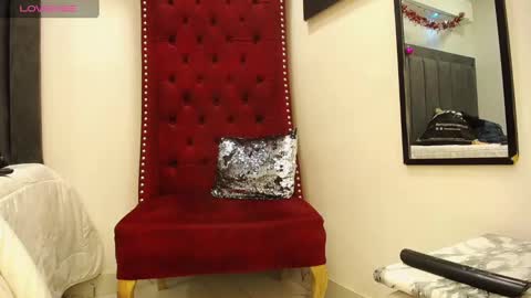 Bianca Antonelli online show from December 25, 2024, 2:45 pm