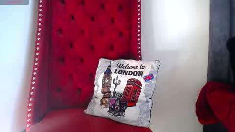 Snapshot of bianca_antonelli chatting on December 15, 2025, 1:15 pm Bianca Antonelli online show from December 15, 2025, 1:15 pm