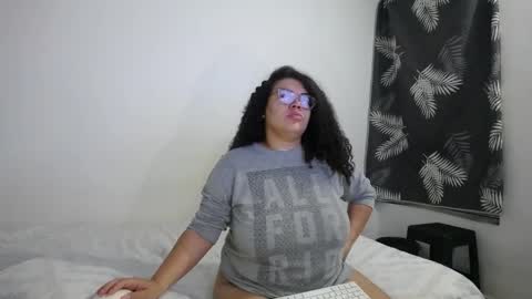 Bianca Tuesday to Sunday from 2am to 6am UTC-5 online show from May 21, 2026, 9:16 am