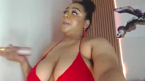 Bianca Follerach online show from May 14, 2026, 11:17 am
