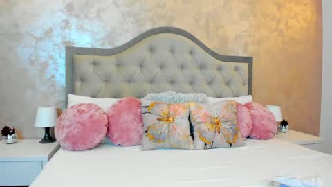 Bianca Vale online show from June 9, 2026, 5:08 am