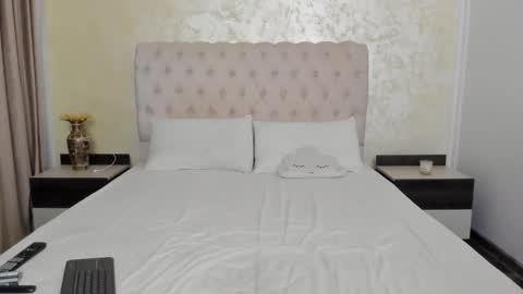 BiancaCruzzz online show from December 5, 2025, 8:16 pm