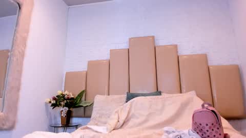 Bianca online show from March 15, 2026, 2:45 pm