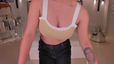 Snapshot of biancapierce_ chatting on January 19, 2026, 11:03 am Bianca Pierce online show from January 19, 2026, 11:03 am