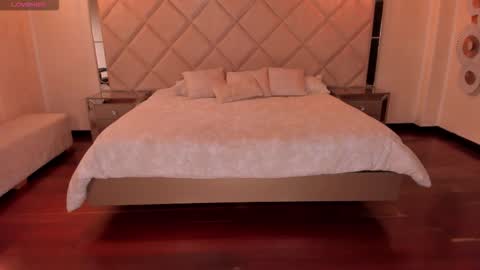 Snapshot of biancapierce_ chatting on February 2, 2026, 11:53 am Bianca Pierce online show from February 2, 2026, 11:53 am