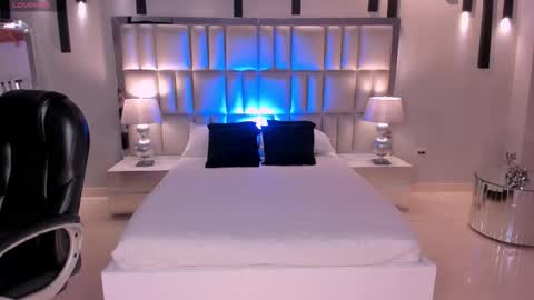 Snapshot of biancapierce_ chatting on February 24, 2026, 12:14 pm Bianca Pierce online show from February 24, 2026, 12:14 pm