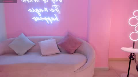 Snapshot of biancapierce_ chatting on March 3, 2026, 12:00 pm Bianca Pierce online show from March 3, 2026, 12:00 pm