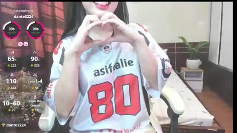 Snapshot of bibi_2005 chatting on November 14, 2025, 8:02 am Bi Bi online show from November 14, 2025, 8:02 am