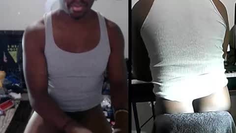 Snapshot of bicepsandfrot chatting on October 26, 2025, 11:09 pm BicepsandFrot online show from October 26, 2025, 11:09 pm