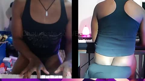 Snapshot of bicepsandfrot chatting on December 1, 2025, 4:39 am BicepsandFrot online show from December 1, 2025, 4:39 am