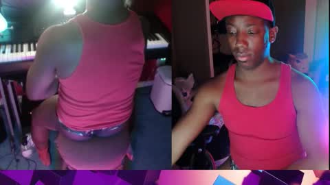 Snapshot of bicepsandfrot chatting on January 12, 2026, 4:07 am BicepsandFrot online show from January 12, 2026, 4:07 am