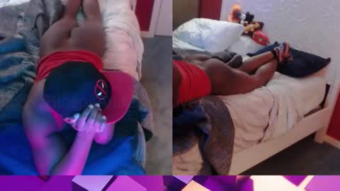 Snapshot of bicepsandfrot chatting on January 18, 2026, 7:56 am BicepsandFrot online show from January 18, 2026, 7:56 am