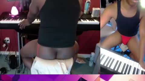 Snapshot of bicepsandfrot chatting on February 19, 2026, 2:07 am BicepsandFrot online show from February 19, 2026, 2:07 am