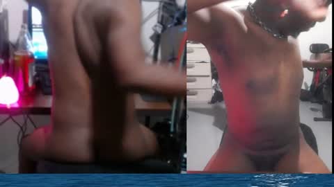 Snapshot of bicepsandfrot chatting on July 20, 2026, 10:39 am BicepsandFrot online show from July 20, 2026, 10:39 am
