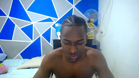 Snapshot of big_black11 chatting on December 6, 2024, 10:05 am big_black11 online show from December 6, 2024, 10:05 am