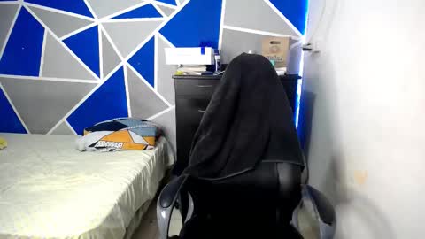 Snapshot of big_black11 chatting on October 6, 2025, 5:27 am big_black11 online show from October 6, 2025, 5:27 am