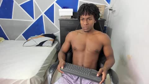 Snapshot of big_black11 chatting on November 9, 2025, 11:08 am big_black11 online show from November 9, 2025, 11:08 am