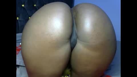 bbw online show from October 29, 2025, 7:10 am