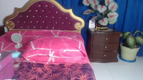 Snapshot of big_boobshot chatting on February 3, 2025, 7:18 am Marcela online show from February 3, 2025, 7:18 am