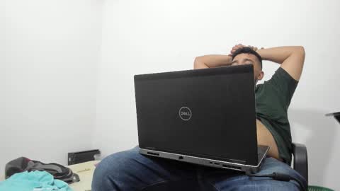 Tommy online show from December 16, 2025, 1:32 am