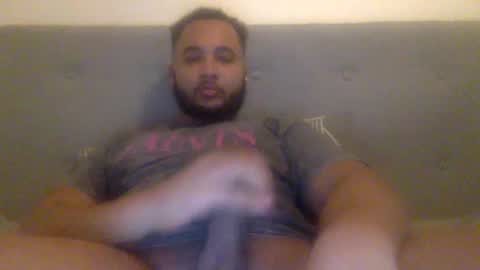 Snapshot of big_daddy333 chatting on January 12, 2025, 12:28 am big_daddy333 online show from January 12, 2025, 12:28 am